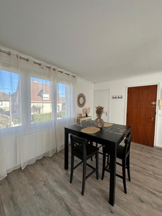 Arlette Apartment Ouistreham Ngoại thất bức ảnh